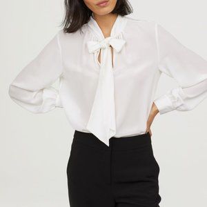 H & M white blouse